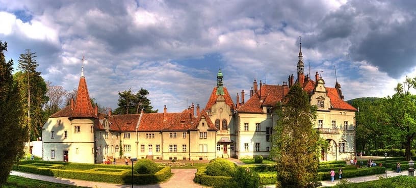Палац Графа Шенборна