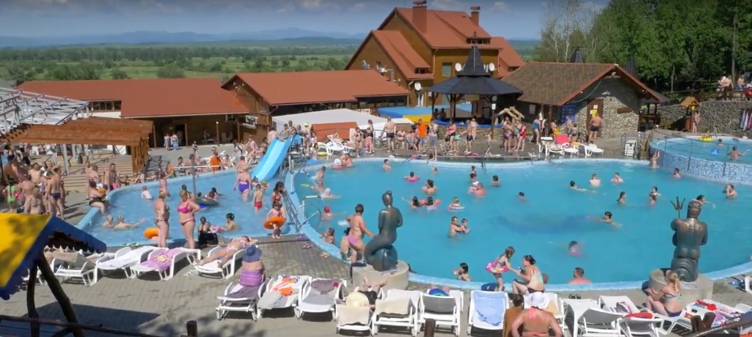 Термальний комплекс – Теплі води