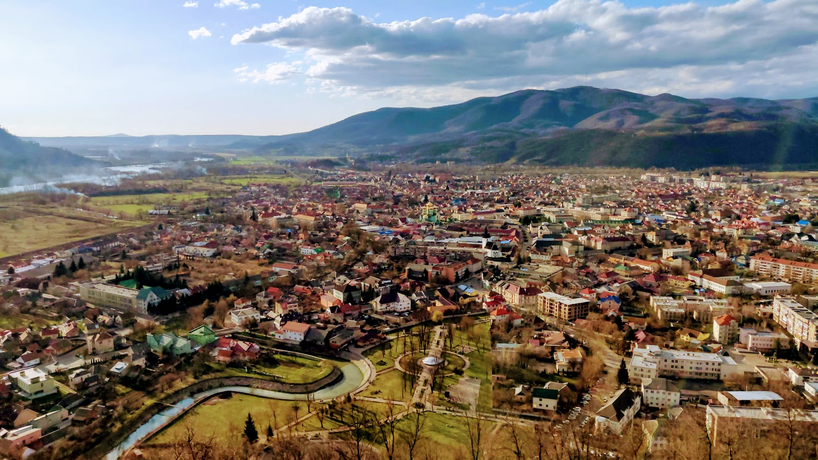 Травневі свята на Закарпатті: відпочинок, екскурсії