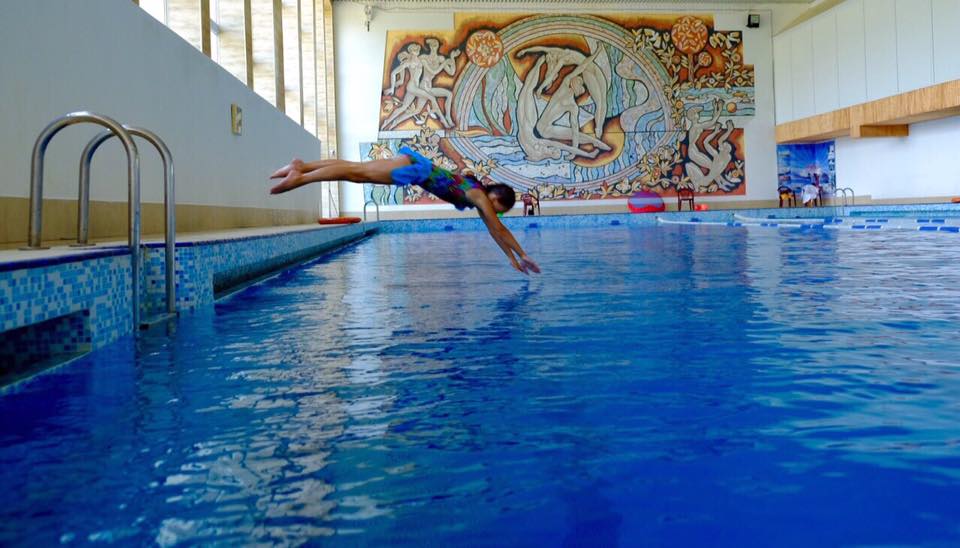Жива Вода Міжгір’я – відпочинок в Карпатах з басейном