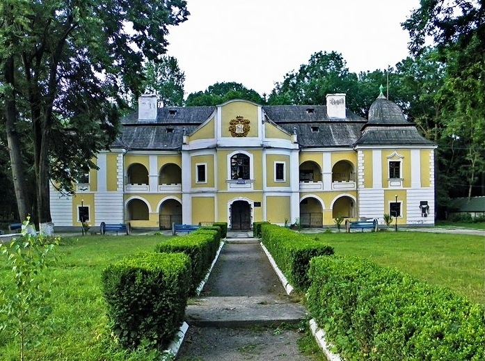 палац Перені