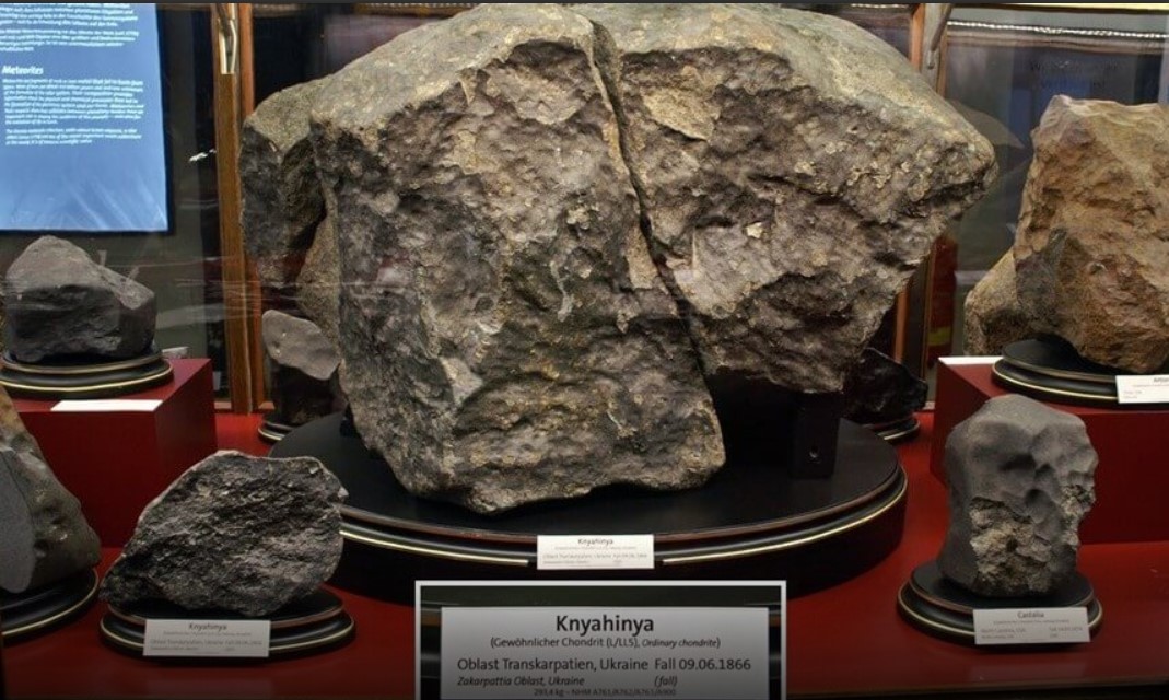 Найбільший метеорит в Європі впав у Закарпатті