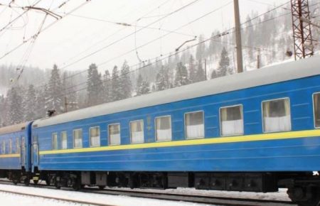 Укрзалізниця відкриває нове залізничне сполучення, та вводить прямий поїзд № 457/458 Київ-Рахів з серпня цього року.