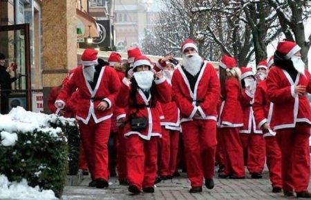 Програма культурно-мистецьких та новорічно-різдвяних заходів у грудні в місті Мукачево, чудова ідея для відпочинку, святкування Нового року в Закарпатті.