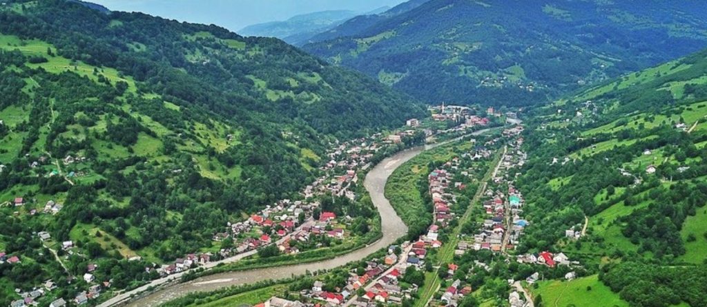 Рахів