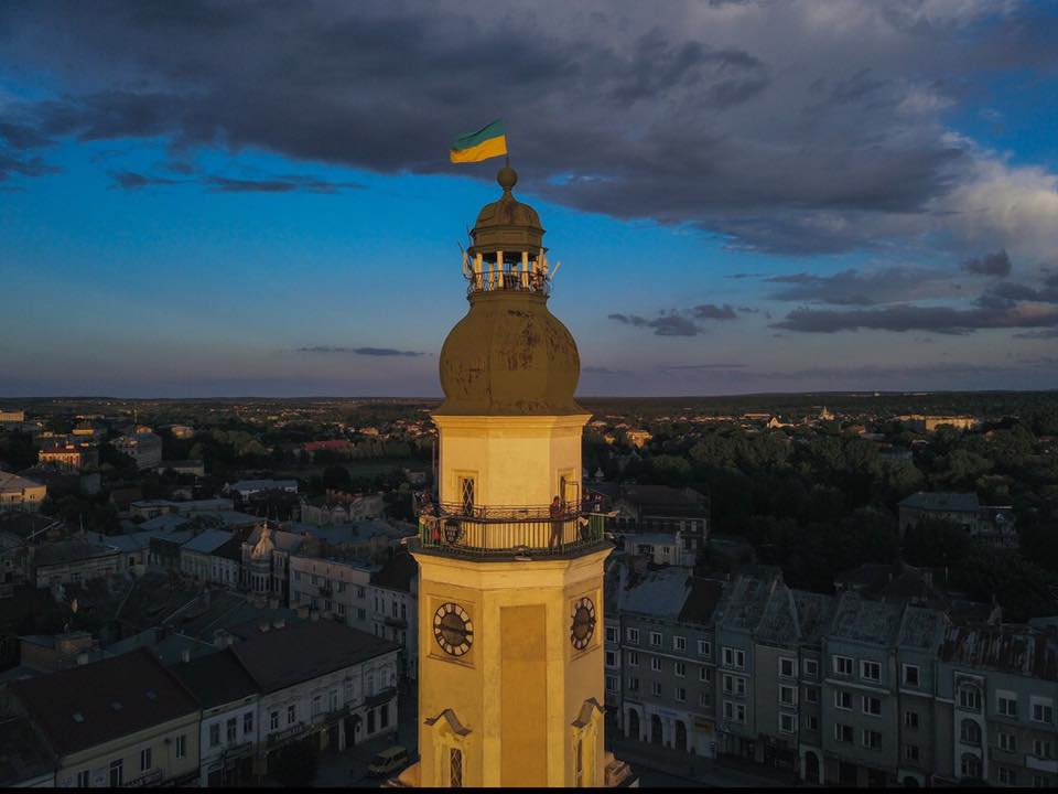 Дрогобыч – это один из древнейших городов в Украине, упоминания о котором начали появляться в 14 веке. Это необыкновенной красоты город на Западной Украине.
