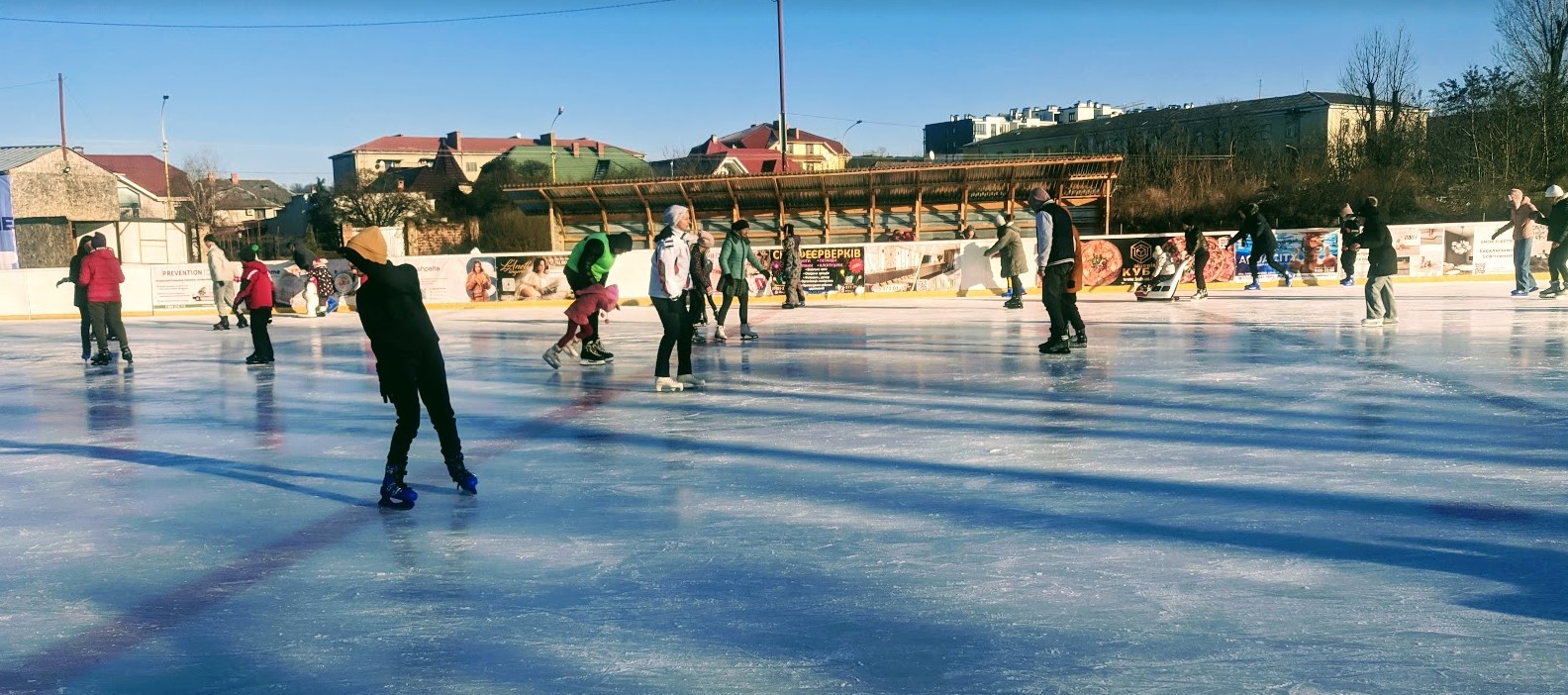 Ковзанка Ice Land в Ужгороді приймає оплату через єПідтримка