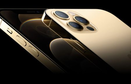 iPhone 12 Mini — примечательная модель, созданная специально для тех пользователей, которые не любят большие смартфоны.