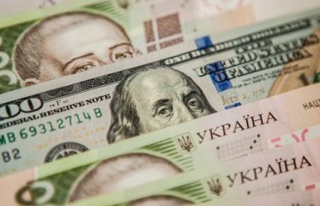 Як та де слідкувати за курсом обміну валюти? Під час подорожі, як в межах України, так і закордоном, завжди виникає питання розрахунків.