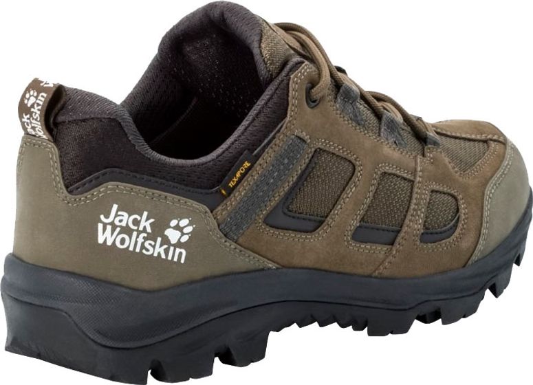 Выбор и уход за мужскими кроссовками Jack Wolfskin