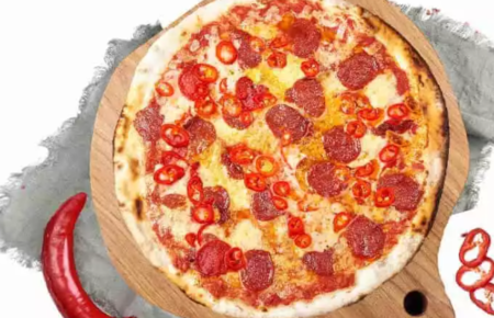 Піца – це завжди хороша ідея, але часом ви хочете трохи більше, ніж лише звичайну страву. Чому б не додати трошки гостроти до вашої наступної піци?