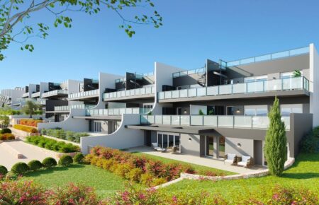 Финестрат — это живописный уголок на восточном побережье Испании, который в последнее время привлекает всё больше внимания инвесторов в недвижимость.
