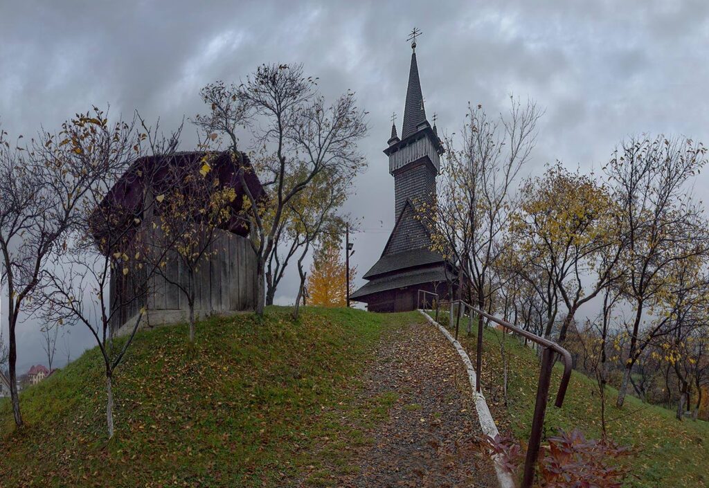 Церква Святого Миколи, 1604 рік. Нижня Апша. Тячівського району. Закарпаття