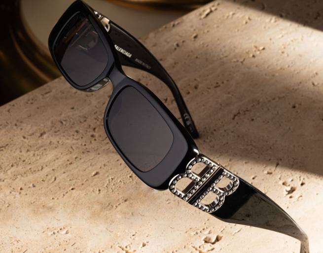 Как определить подлинность Balenciaga