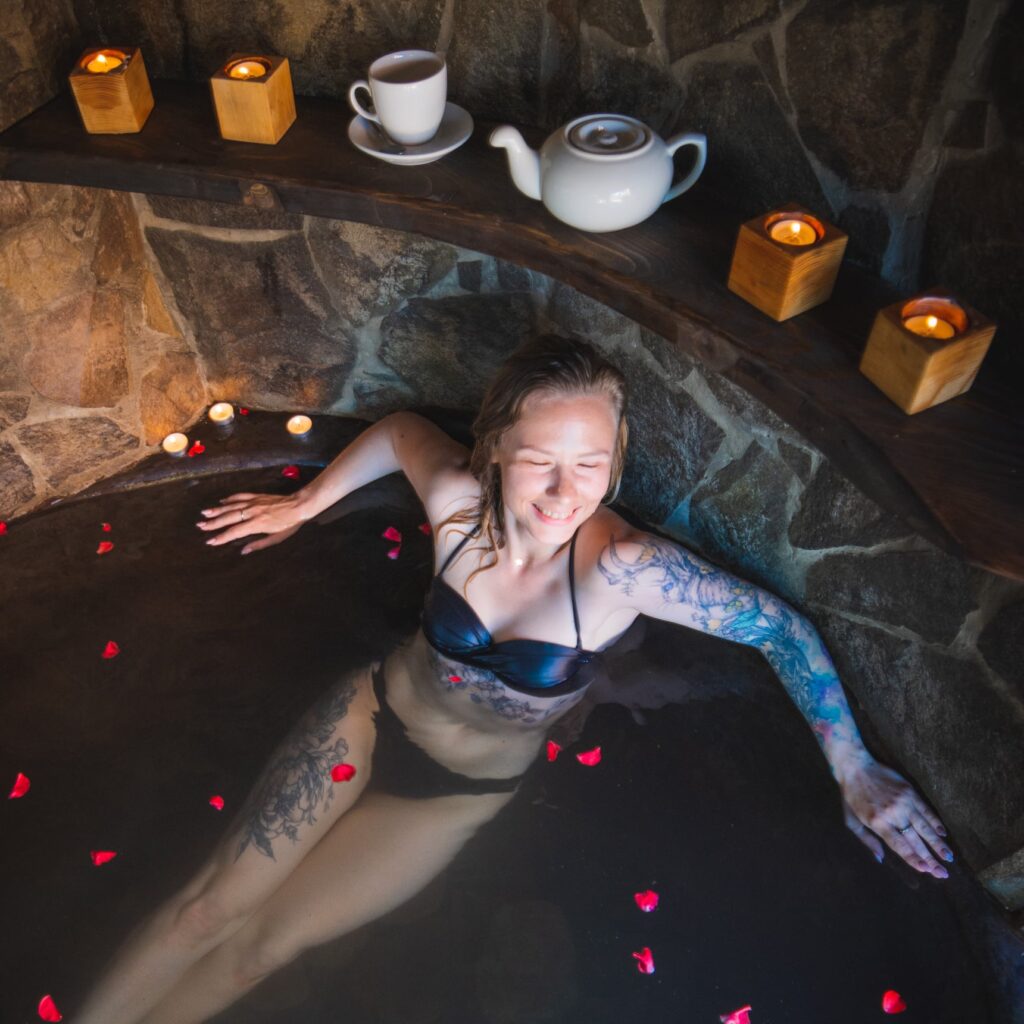 Традиційний закарпатський чан на дровах під відкритим небом готель Катерина