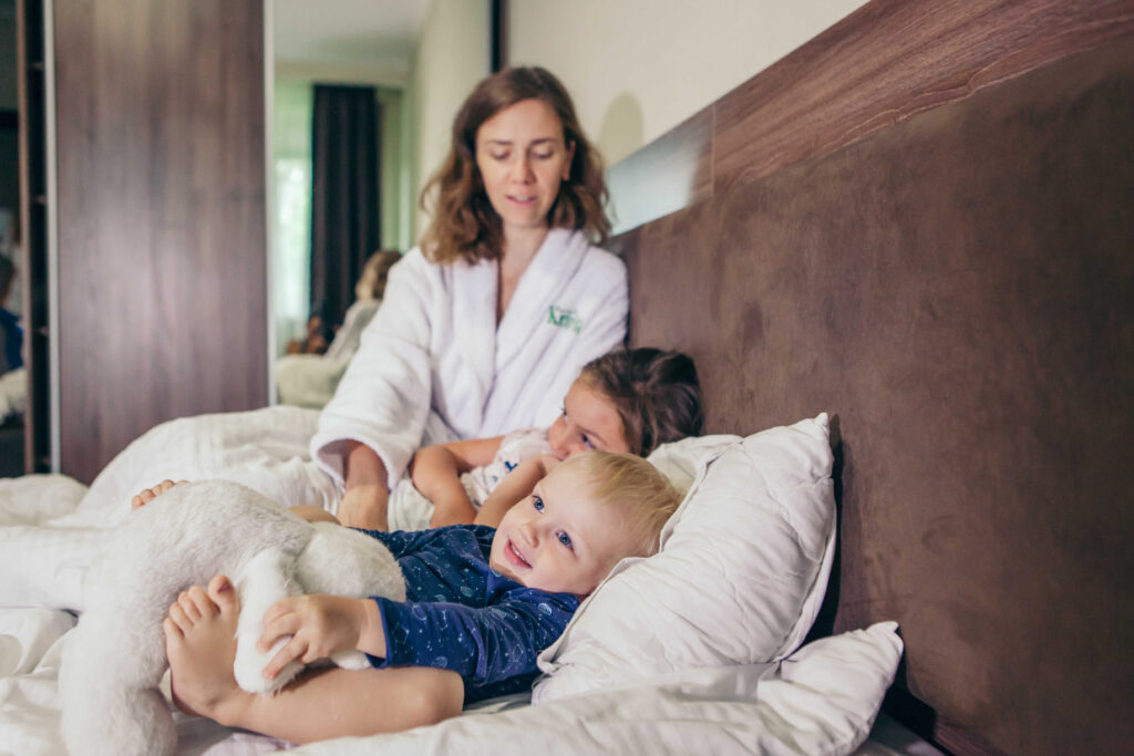 Номер у готелі Катерина Поляна для мами з дітьми