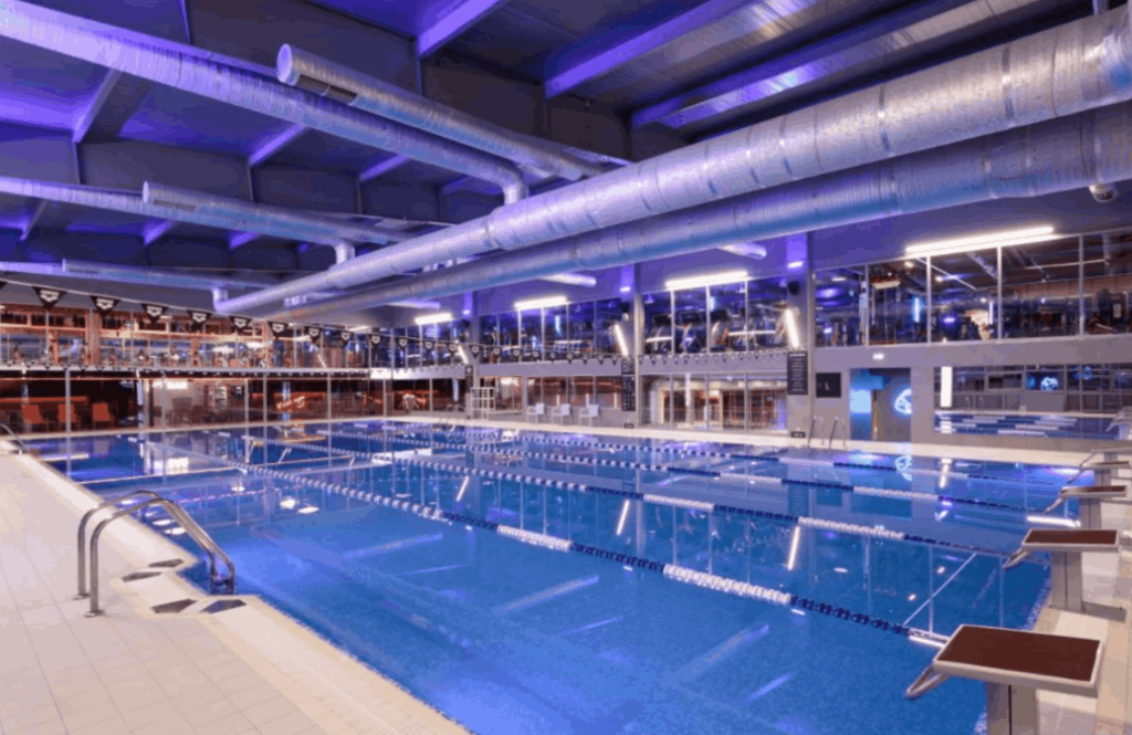 Бассейн во Львове