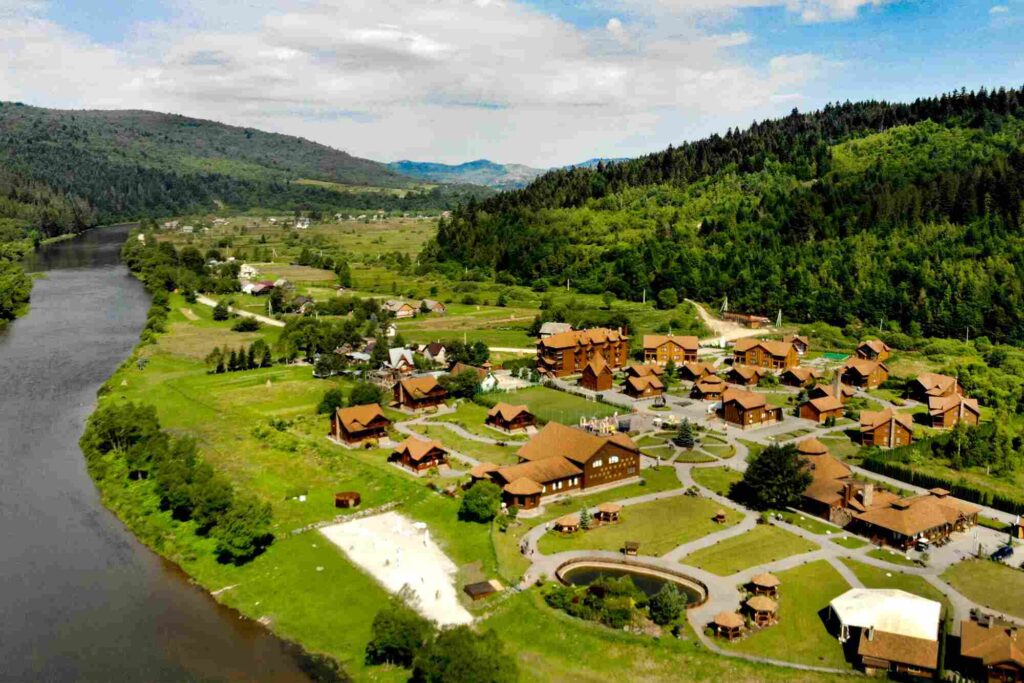 TAOR Karpaty Resort & Spa біля Східниці серед карпатської природи