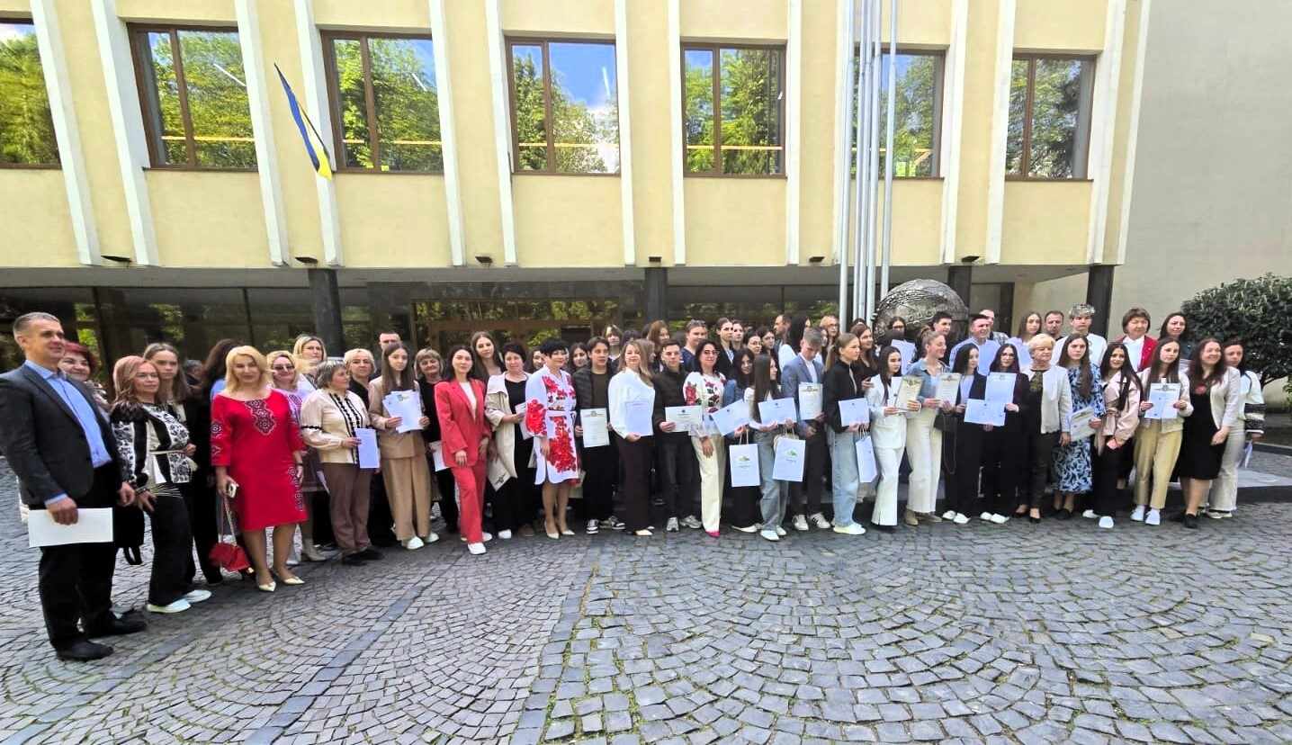 В Ужгороді нагородили юних дослідників «Скарбів Срібної землі»